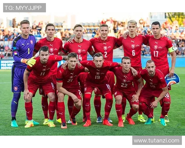 全国锦标赛特别报道：北京足球队逆袭之路的辉煌与挑战